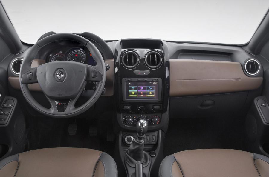  Renault Duster 2015 года  (BR) (фото 7 из 17)